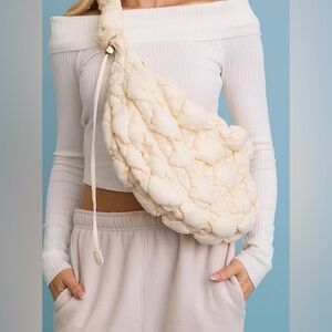 Carry All quilted puffer bag